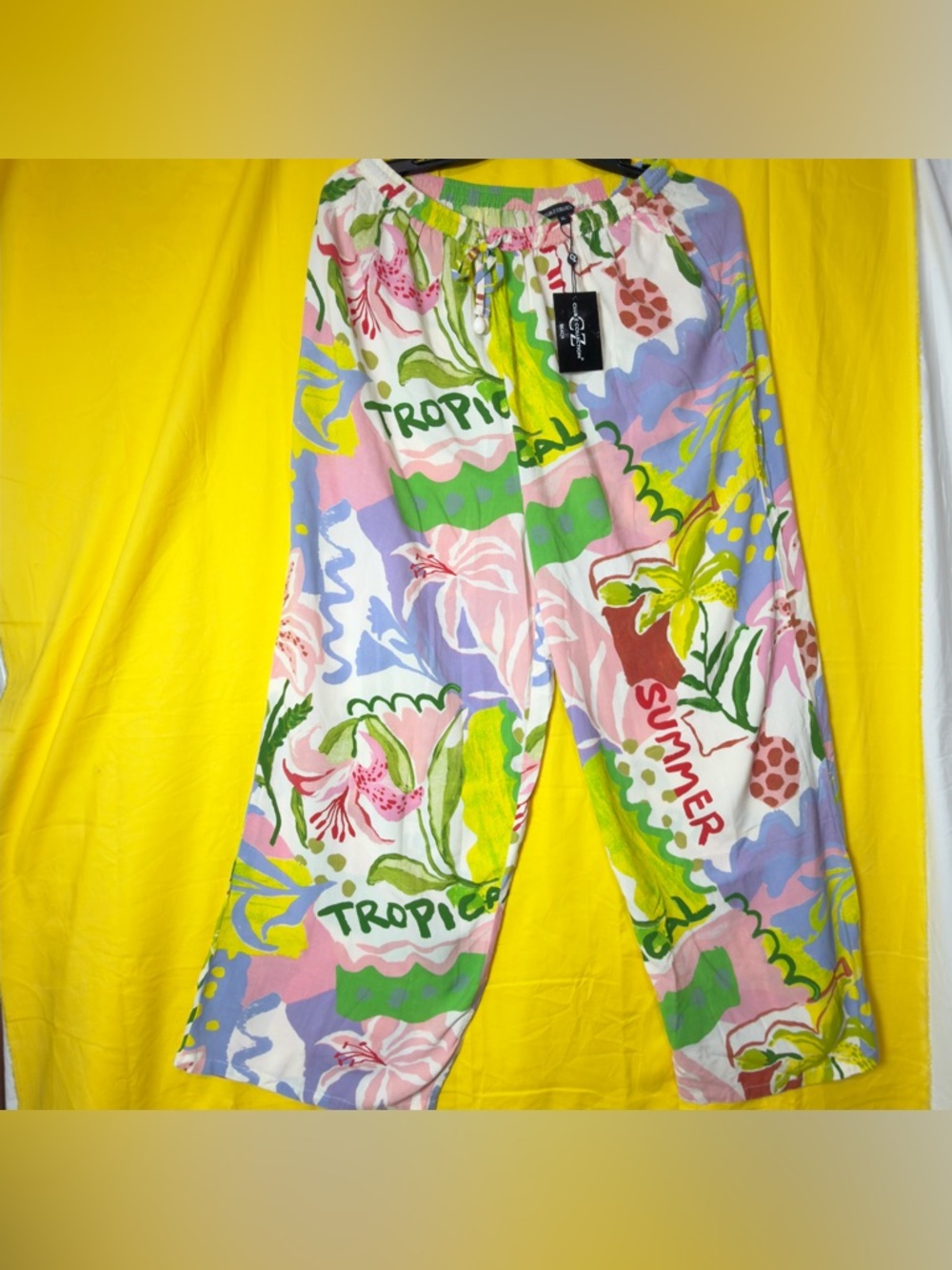 Tropical Wide-Leg Printed Pants - Pink Multi - Picture 4 of 12